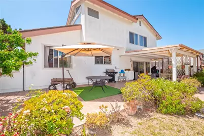 2001 W San Lorenzo, Santa Ana, CA 92704 - Photo 42