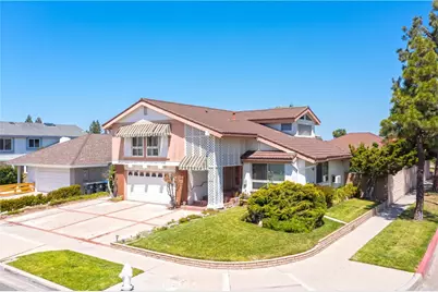 2001 W San Lorenzo, Santa Ana, CA 92704 - Photo 2