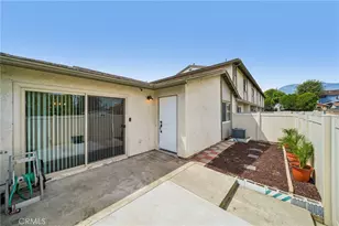 551 D, Upland, CA 91786 - Photo 30