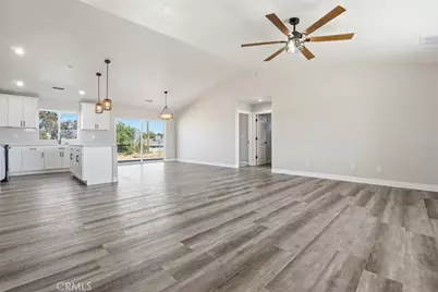 16135 Tawney Ridge Lane, Victorville, CA 92394 - Photo 6