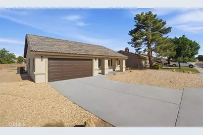 16135 Tawney Ridge Lane, Victorville, CA 92394 - Photo 2