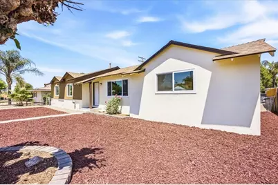 548 W Montrose, Hemet, CA 92543 - Photo 4