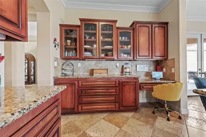 9609 Equestrian Drive, Riverside, CA 92503 - Photo 12