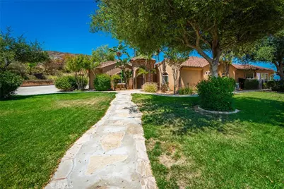 9609 Equestrian Drive, Riverside, CA 92503 - Photo 2