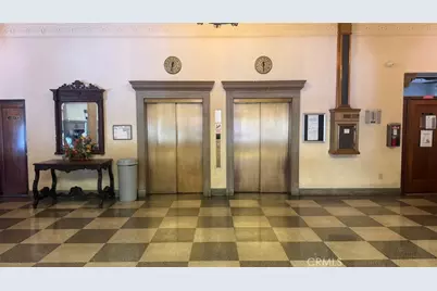 315 W 3rd, Long Beach, CA 90802 - Photo 12
