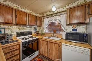 13393 Mariposa Road, Victorville, CA 92392 - Photo 14