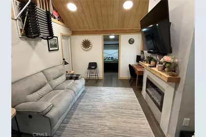 25881 Sunset, Twin Peaks, CA 92391 - Photo 4
