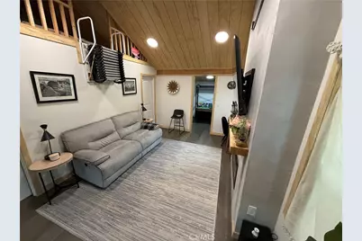 25881 Sunset, Twin Peaks, CA 92391 - Photo 10