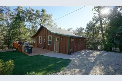 25881 Sunset, Twin Peaks, CA 92391 - Photo 2