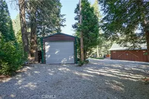 25881 Sunset, Twin Peaks, CA 92391 - Photo 34