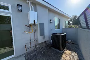17908 Gard, Artesia, CA 90701 - Photo 10
