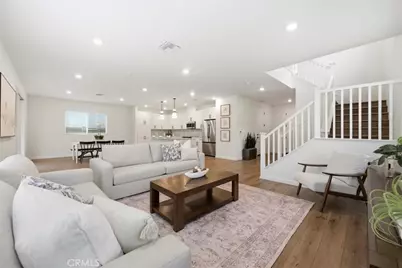 23712 Wilcox Drive, Newhall, CA 91321 - Photo 8