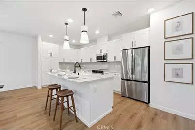 23712 Wilcox Drive, Newhall, CA 91321 - Photo 8