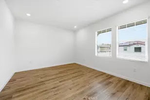 23712 Wilcox Dr, Newhall, CA 91321 - Photo 22