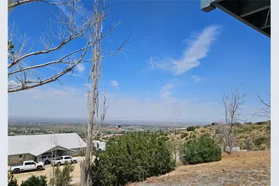 2831 Cygnet, Pinon Hills, CA 92372 - Photo 16
