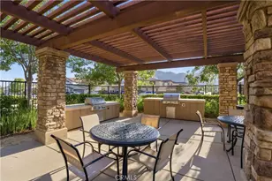 10427 Peregrine Pl, Moreno Valley, CA 92557 - Photo 34