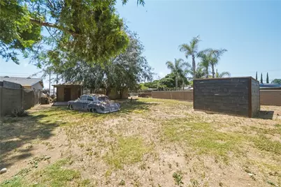 14732 Whittram, Fontana, CA 92335 - Photo 24