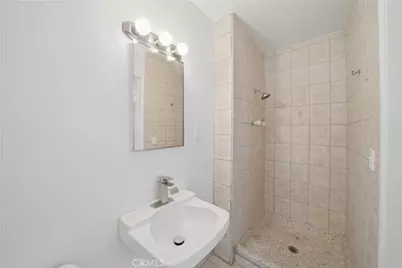 14732 Whittram, Fontana, CA 92335 - Photo 10