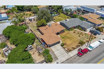 14732 Whittram, Fontana, CA 92335 - Photo 30