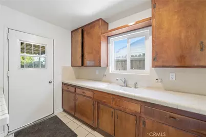 14732 Whittram, Fontana, CA 92335 - Photo 6