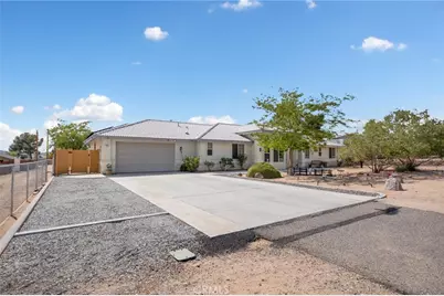 17112 Century Plant, Apple Valley, CA 92307 - Photo 6