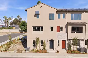 10720 Golden Koi, El Monte, CA 91731 - Photo 2