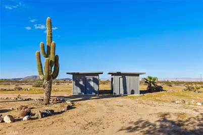 60611 Birdie Ln, Landers, CA 92285 - Photo 40