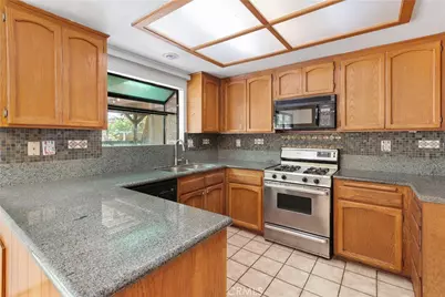 3330 Highcliff, Riverside, CA 92506 - Photo 10