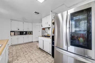6254 Stanton, Highland, CA 92346 - Photo 14