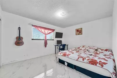 6254 Stanton, Highland, CA 92346 - Photo 18