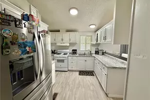 22020 Nisqually Road, Apple Valley, CA 92308 - Photo 4