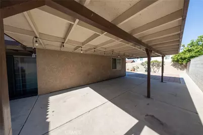 11340 Springoak, Fontana, CA 92337 - Photo 14