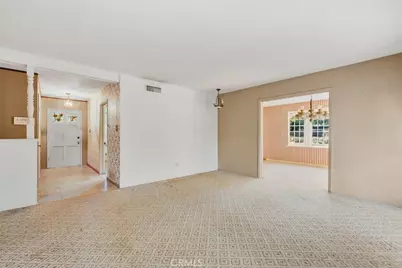 2807 Wyoming Way, Riverside, CA 92506 - Photo 6