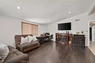 19042 E Center, Orange, CA 92869 - Photo 4