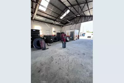 695 E Valley, Colton, CA 92324 - Photo 4