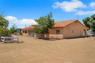 12274 Mountain, Pinon Hills, CA 92372 - Photo 48