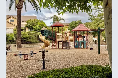 27617 Bottle Brush, Murrieta, CA 92562 - Photo 64