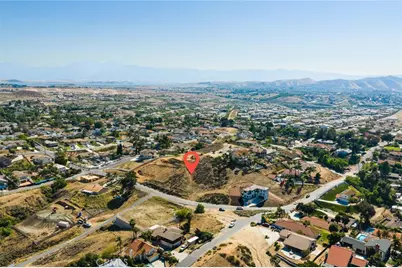 16527 Canyon Ridge Drive, Riverside, CA 92503 - Photo 4