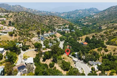 2589 E Chevy Chase Drive, Glendale, CA 91206 - Photo 12