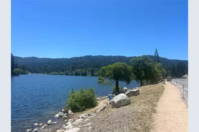 518 Acacia, Crestline, CA 92325 - Photo 2