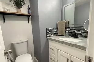 7258 Exeter, Paramount, CA 90723 - Photo 6