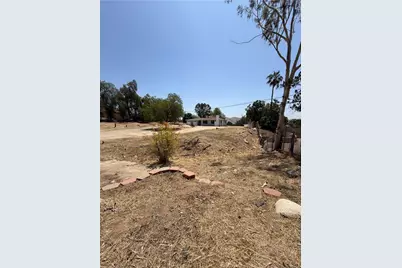 18373 Avenue D, Perris, CA 92570 - Photo 36