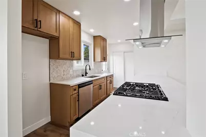 14514 Figueras, La Mirada, CA 90638 - Photo 8