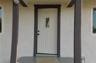 315 W 10th St, San Bernardino, CA 92410 - Photo 4