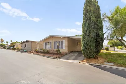 1601 S Garey Avenue #93, Pomona, CA 91766 - Photo 34