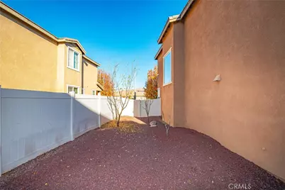 39299 Gainsborough, Palmdale, CA 93551 - Photo 22