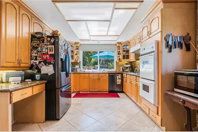 3636 Dellvale Place, Encino, CA 91436 - Photo 10