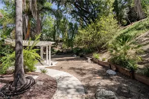 3636 Dellvale Pl, Encino, CA 91436 - Photo 6