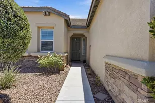 19423 Crystal Springs Ln, Apple Valley, CA 92308 - Photo 4