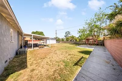 9684 Sharon, Riverside, CA 92503 - Photo 38